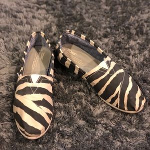 Zebra Print TOMS